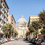 Apartment Near The Vatican