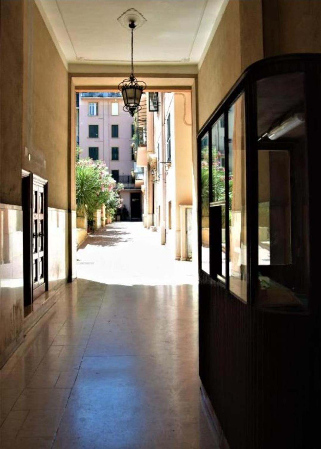 Near The Vatican Rom